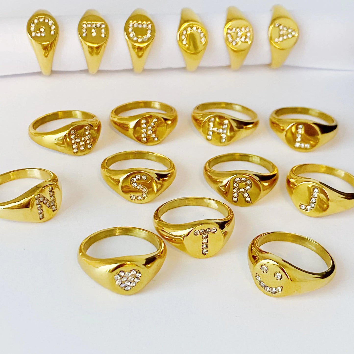 Anillo Personalizado Shine Me con Inicial Brillante