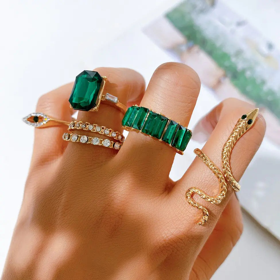 Devils eye ring set
