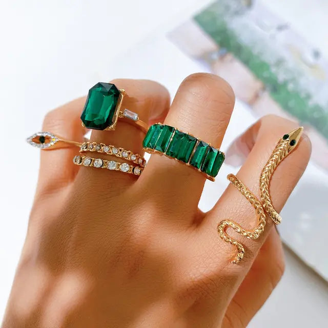 Devils eye ring set