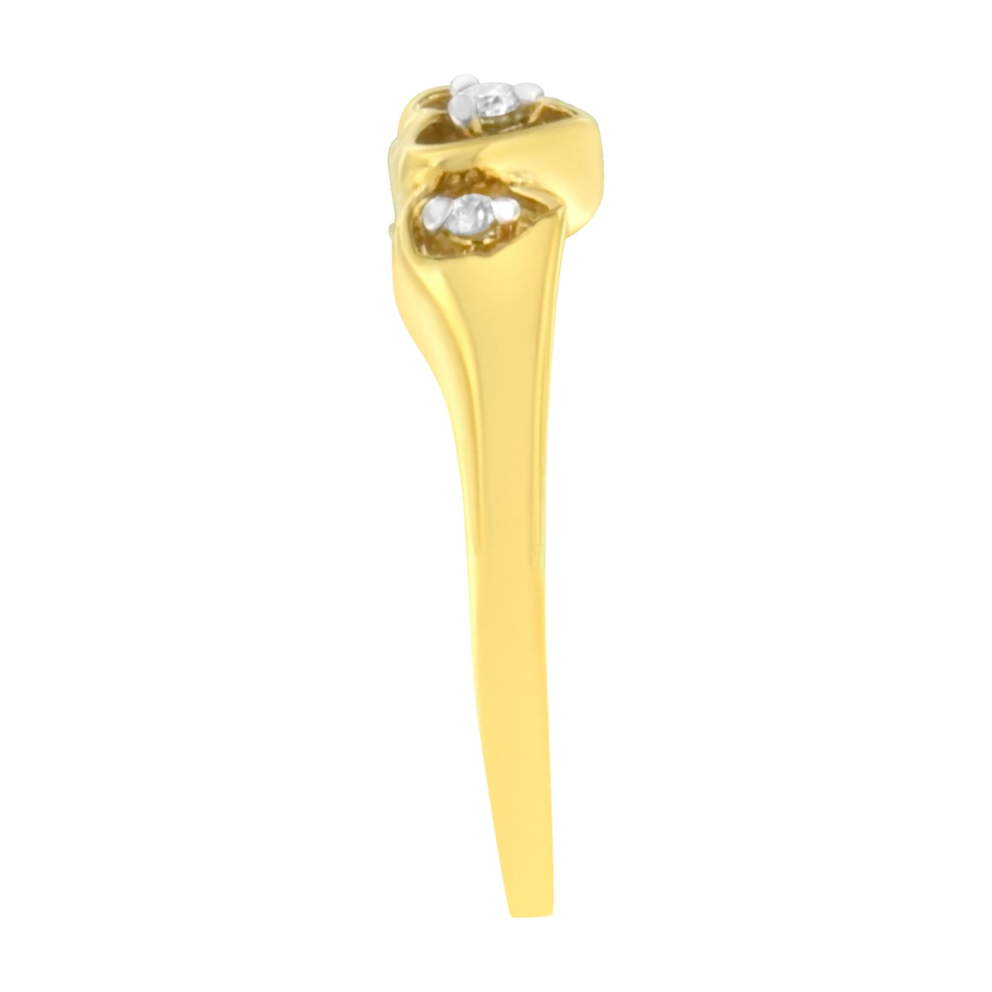 Anillo de Triple Corazón con Diamantes de 1/20 cttw en Oro Amarillo de 10KT (K-L, I1-I2)