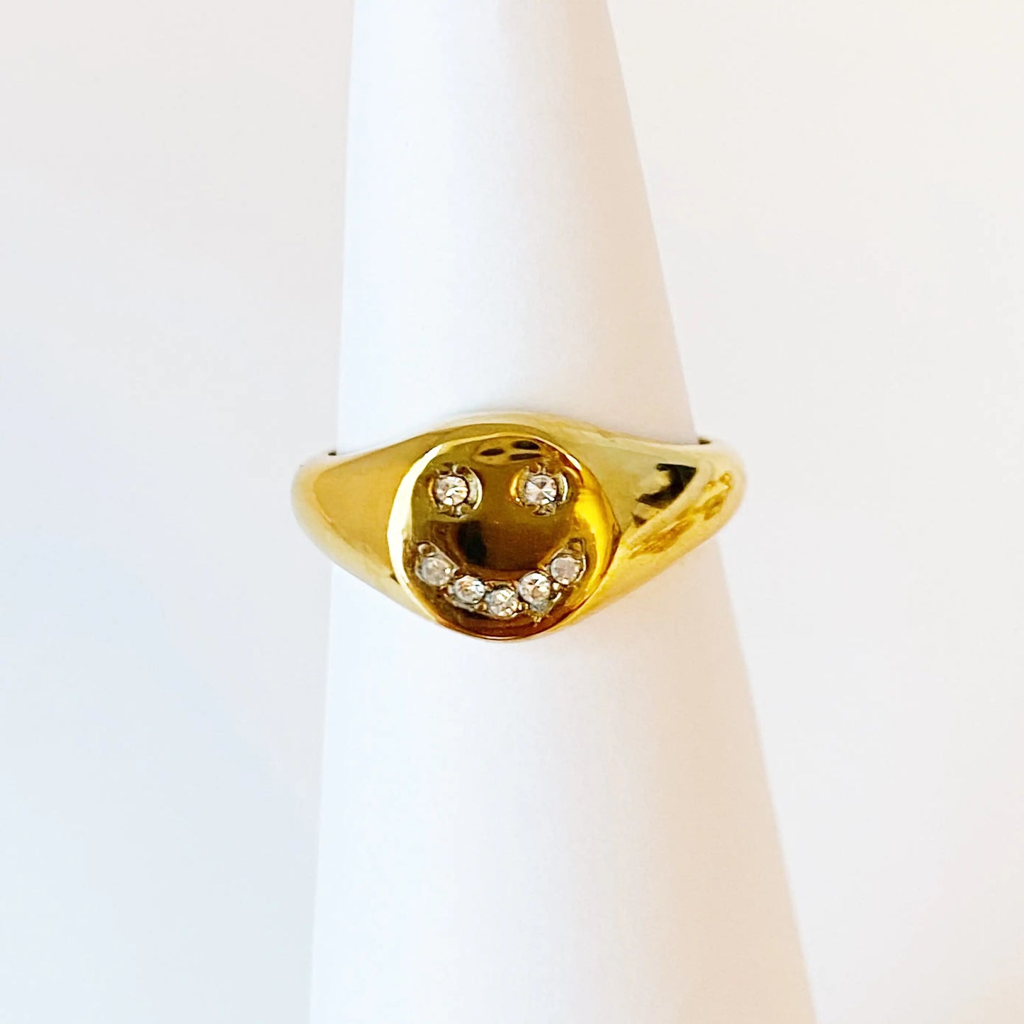 Anillo Personalizado Shine Me con Inicial Brillante