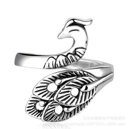 Anillo vintage de pavo real y koi con diseño ajustable