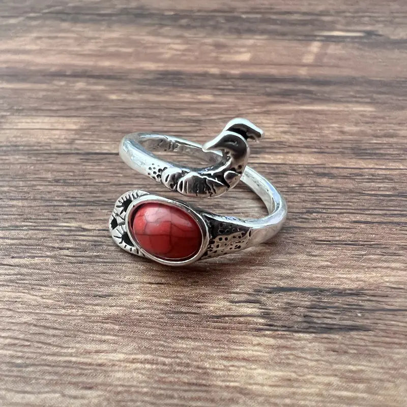 Anillo vintage de pavo real y koi con diseño ajustable