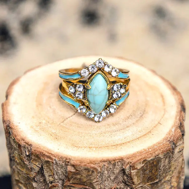 Luxury Shiny Crystal Stone Ring