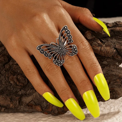 Anillo de Metal con Alas de Plata Vintage