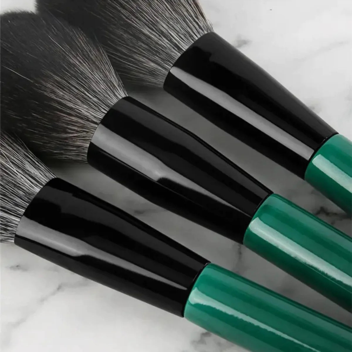 Juego de Brochas verde bosque Belle & Rose™