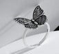 Anillo de Metal con Alas de Plata Vintage