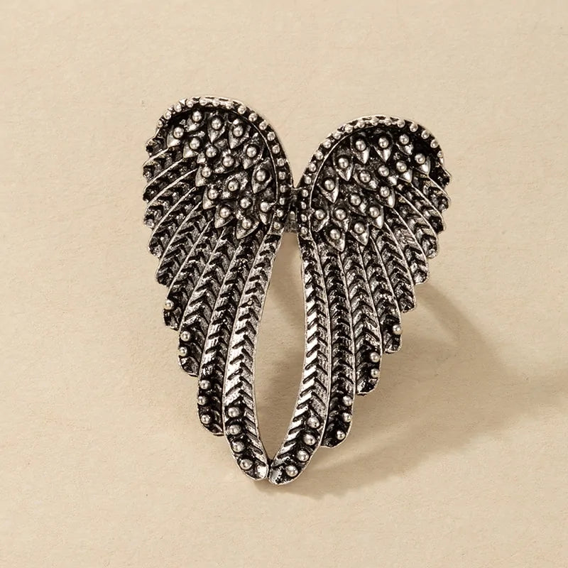 Anillo de Metal con Alas de Plata Vintage
